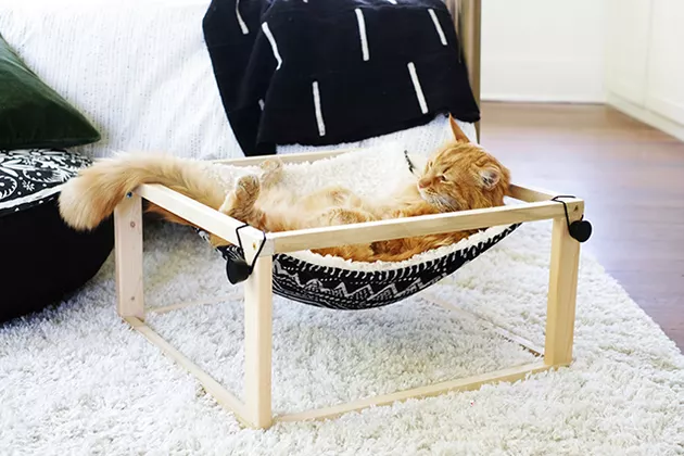 DIY Modern Kitty Hammock