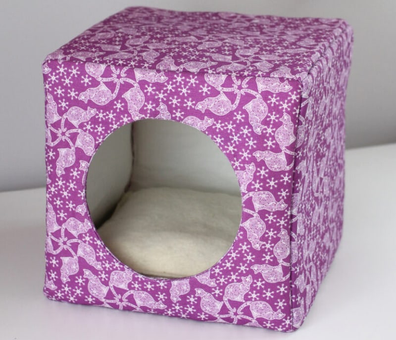 DIY Rabbit Bed